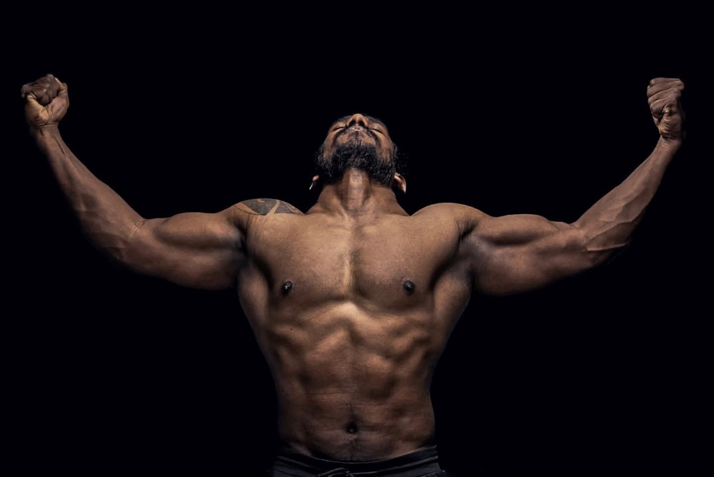 Mehul Rathod  Physique
